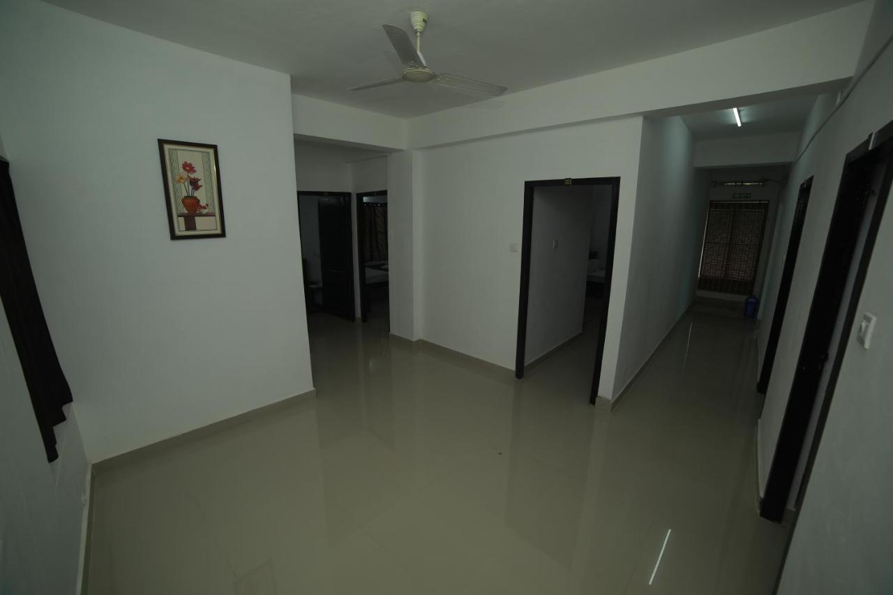 Meghna Residency Hotel Thiruvananthapuram Kültér fotó